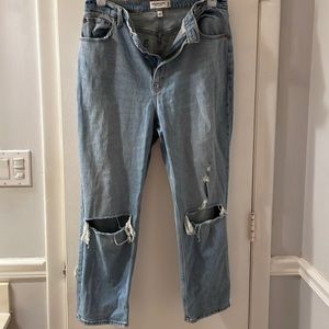 Abercrombie and Fitch Curve Love Ankle Straight Ultra High Rise